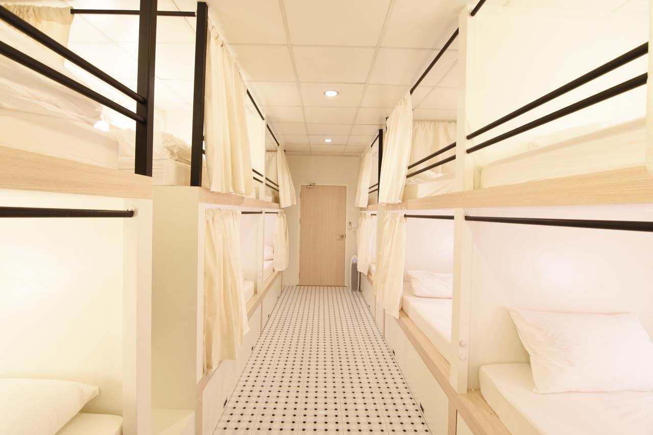 בנגקוק Yellow Mango Hostel מראה חיצוני תמונה